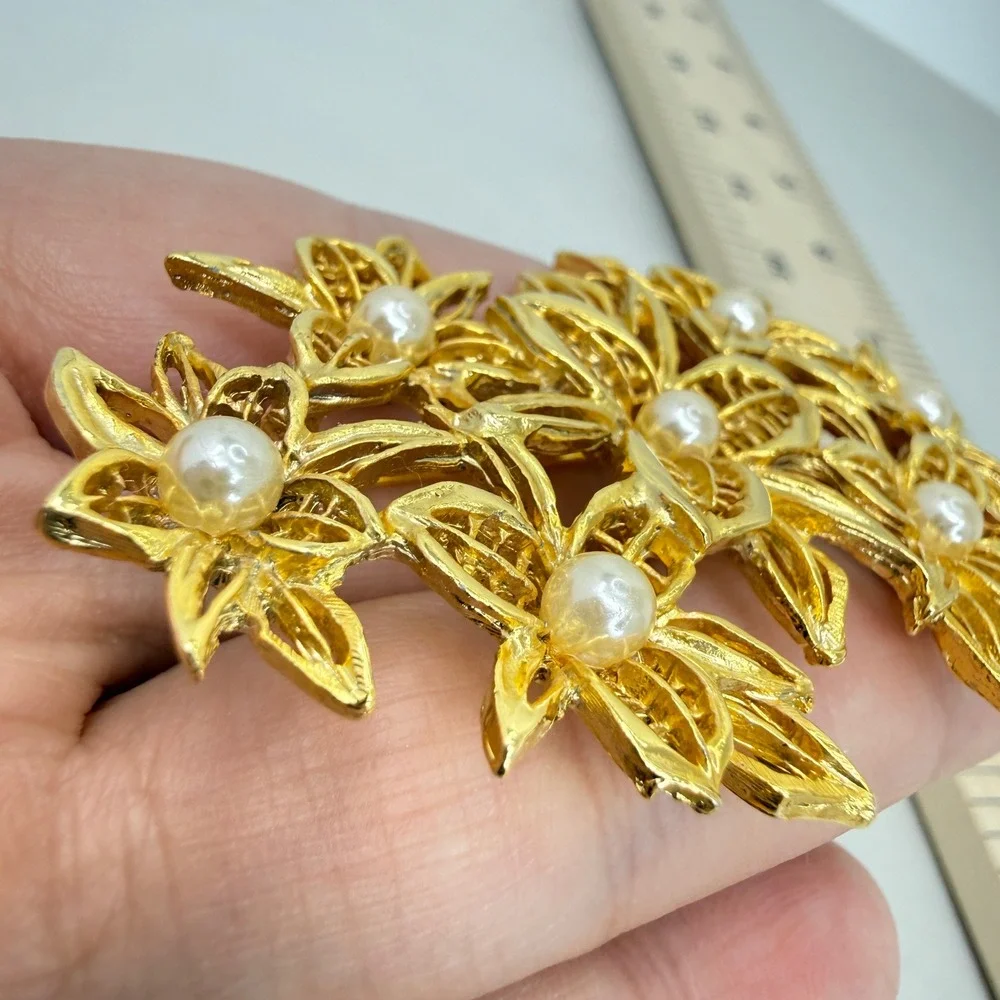 Vintage Floral Lily Brooch Faux Pearl Cluster Pin 3 Inch Large‎ Gold Tone
